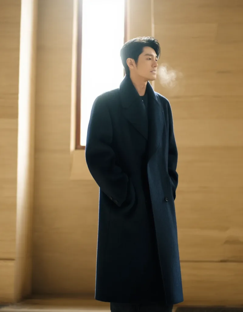 Münsterplatz wool coat — Cut for 1.95 m, sleeves included